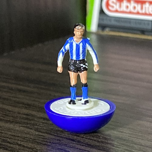Ricambio subbuteo - lw,